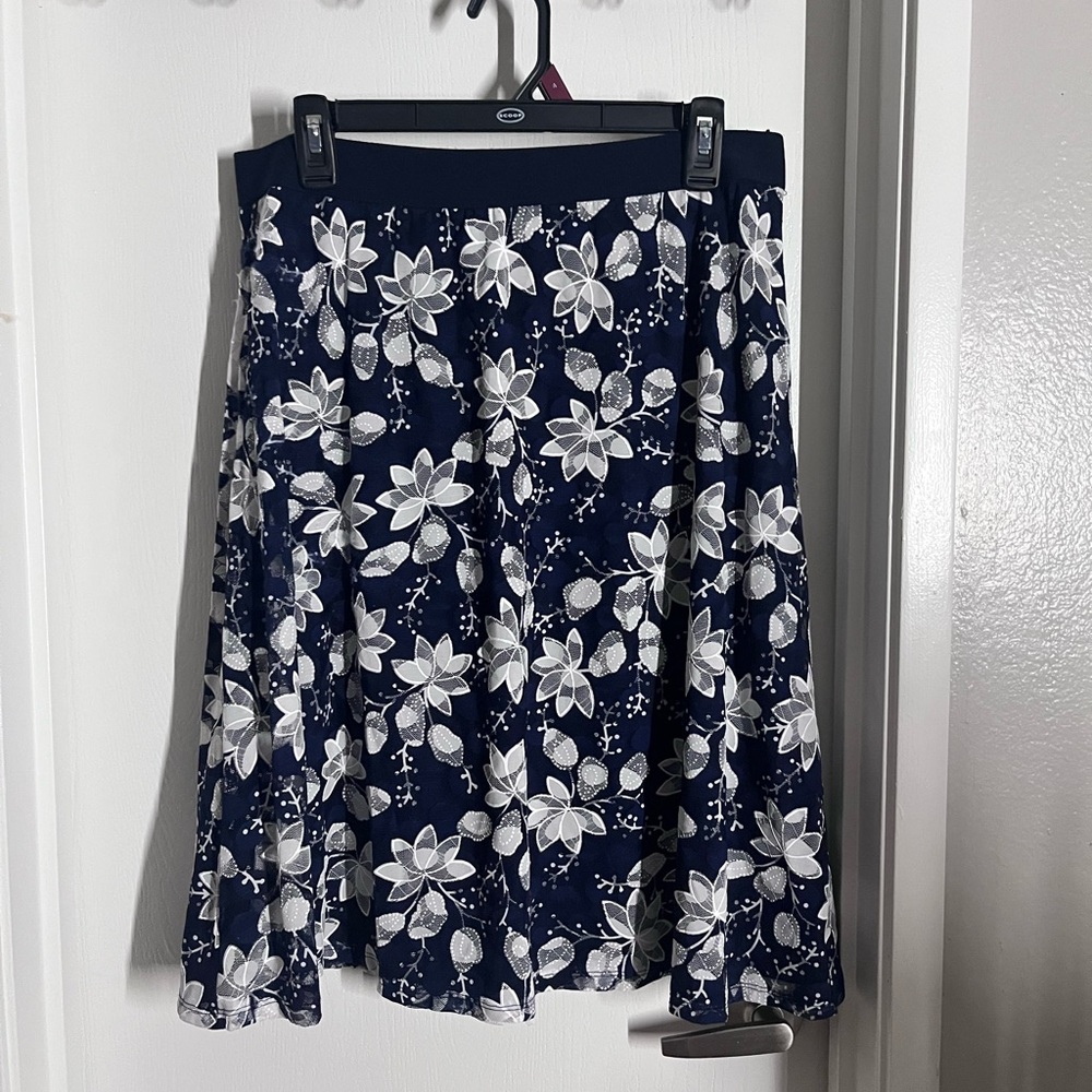 Blue Pleated Skater Skirt Knee-length for Casual Wear